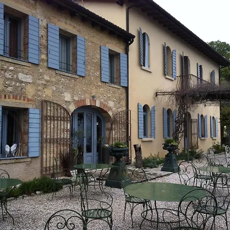La Candola Inn *