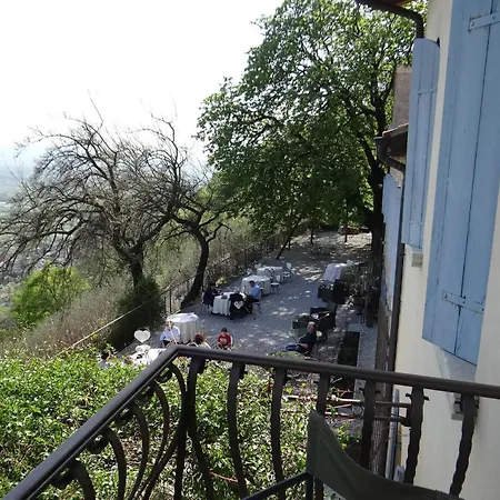 La Candola Inn *